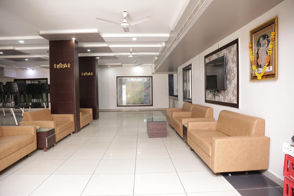 Dwārka Hotel Rudra Plaza المظهر الخارجي الصورة